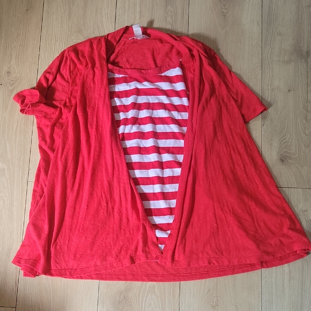 White Stag Red and White Short Sleeve Tee